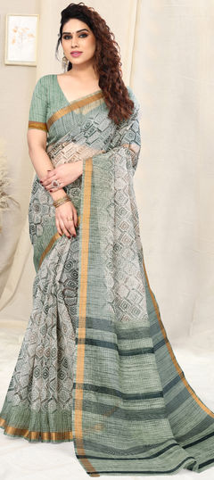 Green color Saree in Blended Cotton fabric with Weaving work