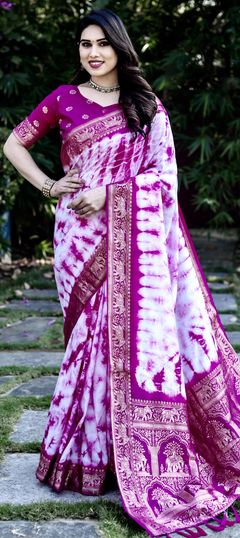 Purple and Violet color Saree in Dolla Silk fabric with Bandhej, Printed work