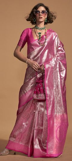 Pink and Majenta color Saree in Kanjeevaram Silk fabric with Weaving work