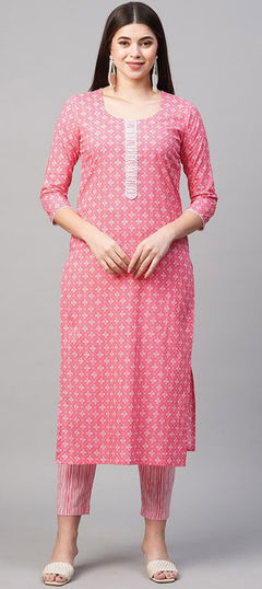 Pink and Majenta color Salwar Kameez in Blended Cotton fabric with Printed work