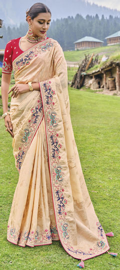 White and Off White color Saree in Banarasi Silk fabric with Embroidered, Sequence, Thread, Weaving, Zari work