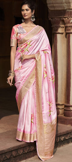 Pink and Majenta color Saree in Handloom fabric with Floral, Printed, Weaving work