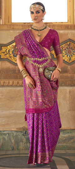 Purple and Violet color Saree in Banarasi Silk, Silk fabric with Weaving, Zari work