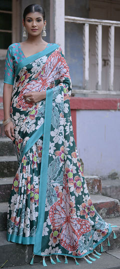 Green color Saree in Silk cotton fabric with Printed work