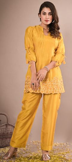 Casual, Summer Yellow color Co-ords Set in Muslin fabric with Pleats, Sequence work : 1926605