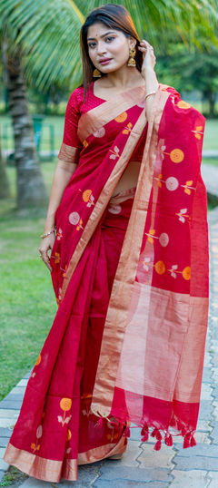 Red and Maroon color Saree in Linen fabric with Weaving, Zari work