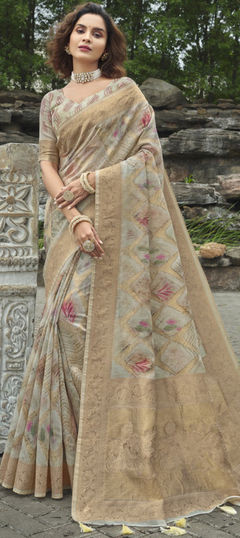 Black and Grey color Saree in Chanderi Silk, Silk fabric with Weaving, Zari work