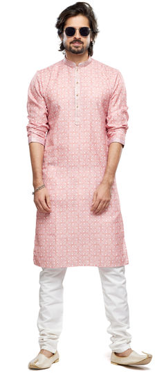 Pink and Majenta color Kurta Pyjamas in Cotton fabric with Printed, Thread work