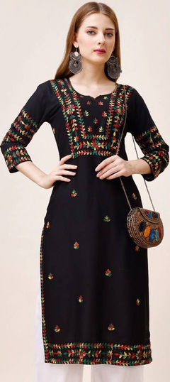 Casual Black and Grey color Kurti in Cotton fabric with Long Sleeve, Straight Embroidered, Thread work : 1928274