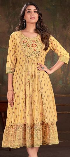 Yellow color Kurti in Cotton fabric with Foil Print work