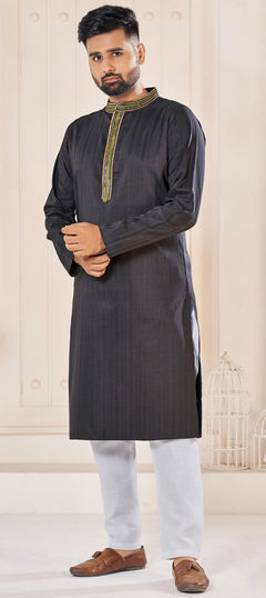 Black and Grey color Kurta Pyjamas in Viscose fabric with Embroidered, Thread work