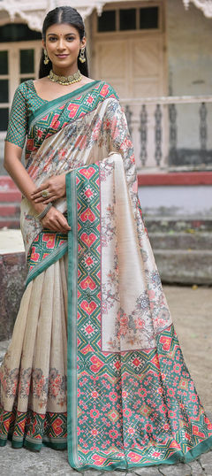 Green color Saree in Tussar Silk fabric with Printed, Weaving work