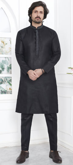 Black and Grey color Kurta Pyjamas in Cotton fabric with Thread work