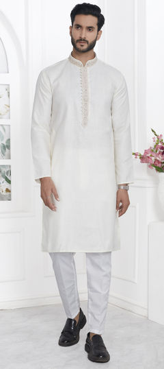 White and Off White color Kurta Pyjamas in Cotton fabric with Thread work