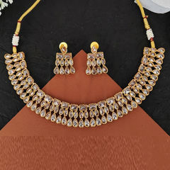 Yellow color Necklace in Metal Alloy studded with Beads & Gold Rodium Polish : 1933624