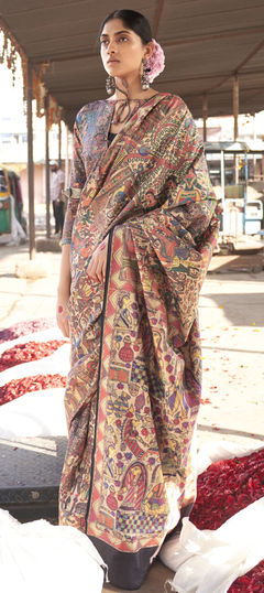 Multicolor color Saree in Blended fabric with Printed work