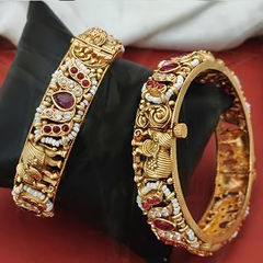 Pink and Majenta color Bangles in Metal Alloy studded with CZ Diamond & Gold Rodium Polish : 1936339