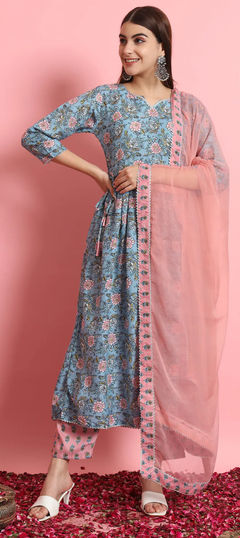 Multicolor color Salwar Kameez in Rayon fabric with Floral, Printed work