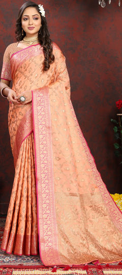 Party Wear, Traditional Pink and Majenta color Saree in Silk cotton fabric with South Weaving, Zari work : 1939090