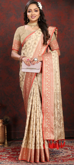 Party Wear, Traditional Beige and Brown color Saree in Silk cotton fabric with South Weaving, Zari work : 1939093