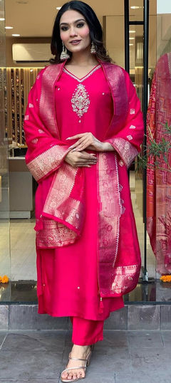 Festive, Reception Pink and Majenta color Salwar Kameez in Chanderi Silk fabric with Straight Embroidered, Thread, Zari work : 1939350