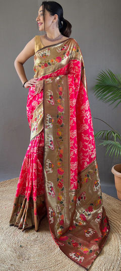 Pink and Majenta color Saree in Silk fabric with Weaving, Zari work