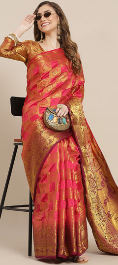 Pink and Majenta color Saree in Banarasi Silk fabric with Weaving, Zari work