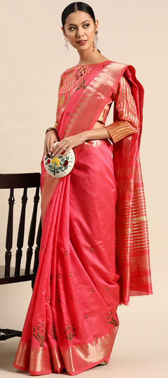 Pink and Majenta color Saree in Silk cotton fabric with Embroidered, Resham, Weaving, Zari work