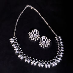 Silver Rodium Polish Black and Grey, Silver color Necklace in Metal Alloy studded with Beads