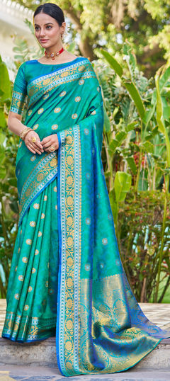 Green color Saree in Blended fabric with Weaving work