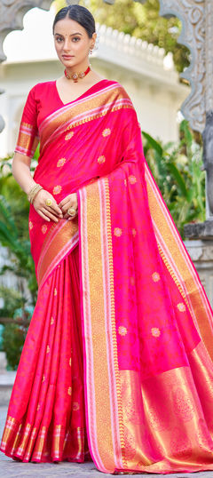 Pink and Majenta color Saree in Blended fabric with Weaving work