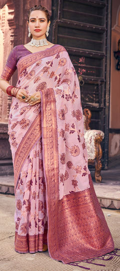 Purple and Violet color Saree in Silk cotton fabric with Weaving work