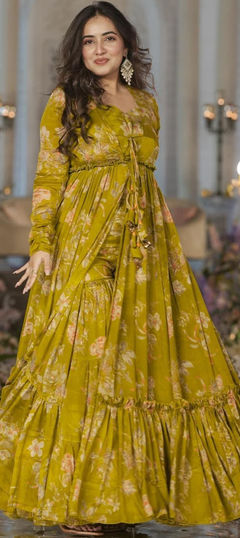 Festive, Reception Green color Salwar Kameez in Art Silk fabric with Digital Print work : 1941340