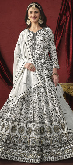 White and Off White color Salwar Kameez in Faux Georgette fabric with Printed work