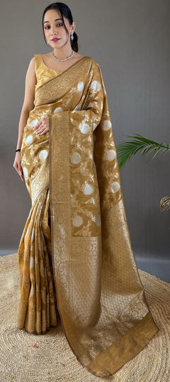 Party Wear, Traditional Gold color Saree in Cotton fabric with Bengali Weaving, Zari work : 1942033