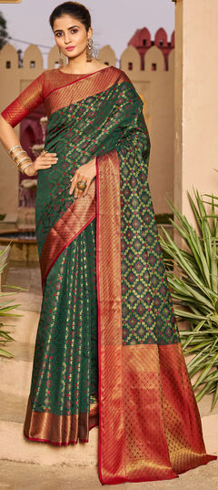 Green color Saree in Blended fabric with Weaving, Zari work