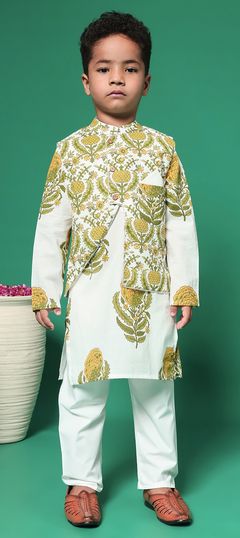 Party Wear, Reception Green color Boys Kurta Pyjama with Jacket in Cotton fabric with Gota Patti, Printed work : 1943239