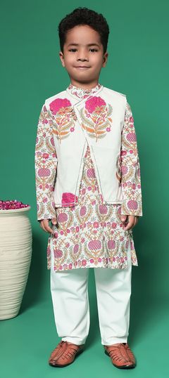 Party Wear, Reception White and Off White color Boys Kurta Pyjama with Jacket in Cotton fabric with Floral, Gota Patti, Printed work : 1943241