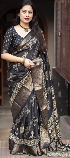 Festive, Party Wear, Traditional Black and Grey color Saree in Cotton fabric with Bengali Bandhej, Printed work : 1943585