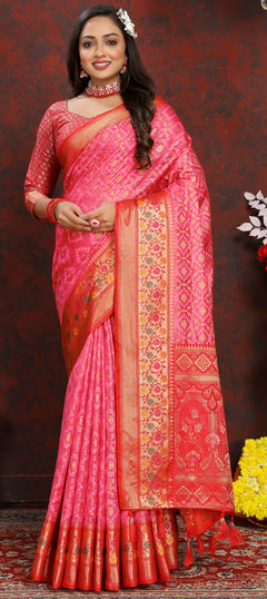 Pink and Majenta color Saree in Organza Silk fabric with Weaving work