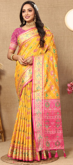 Yellow color Saree in Patola Silk fabric with Weaving, Zari work