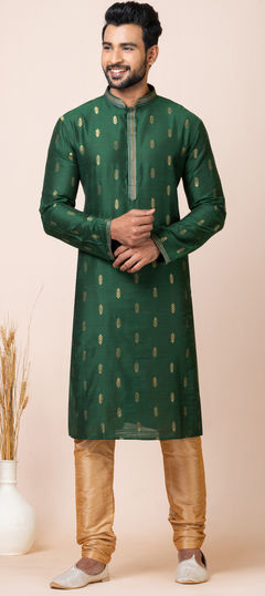 Green color Kurta Pyjamas in Jacquard, Silk fabric with Weaving work