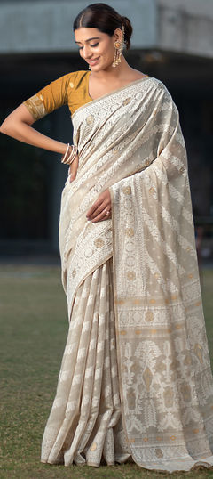 Beige and Brown color Saree in Cotton fabric with Printed work