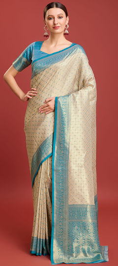 Blue color Saree in Kanchipuram Silk fabric with Weaving work