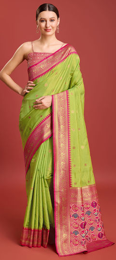 Green color Saree in Kanchipuram Silk fabric with Weaving work