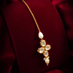 Gold Rodium Polish White and Off White color Mang Tikka in Metal Alloy studded with Beads, Kundan