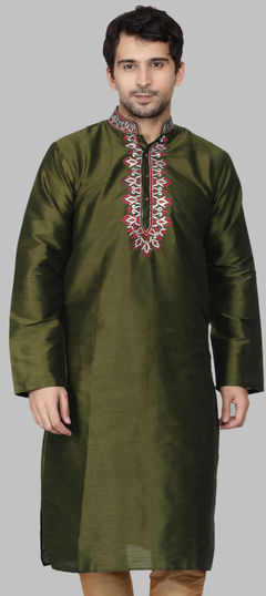 Green color Kurta in Dupion Silk fabric with Embroidered work