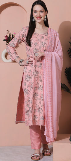 Pink and Majenta color Salwar Kameez in Cotton fabric with Digital Print, Floral work