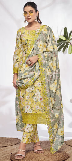 Festive, Party Wear, Reception Yellow color Salwar Kameez in Cotton fabric with Pakistani, Straight Digital Print, Embroidered, Floral, Lace work : 1946612