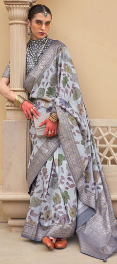 White and Off White color Saree in Viscose fabric with Floral, Weaving work